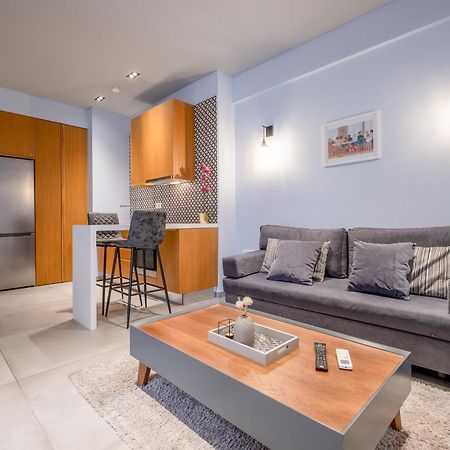Апартаменты Sleek Plaka Retreat - Heart Of Афины Экстерьер фото