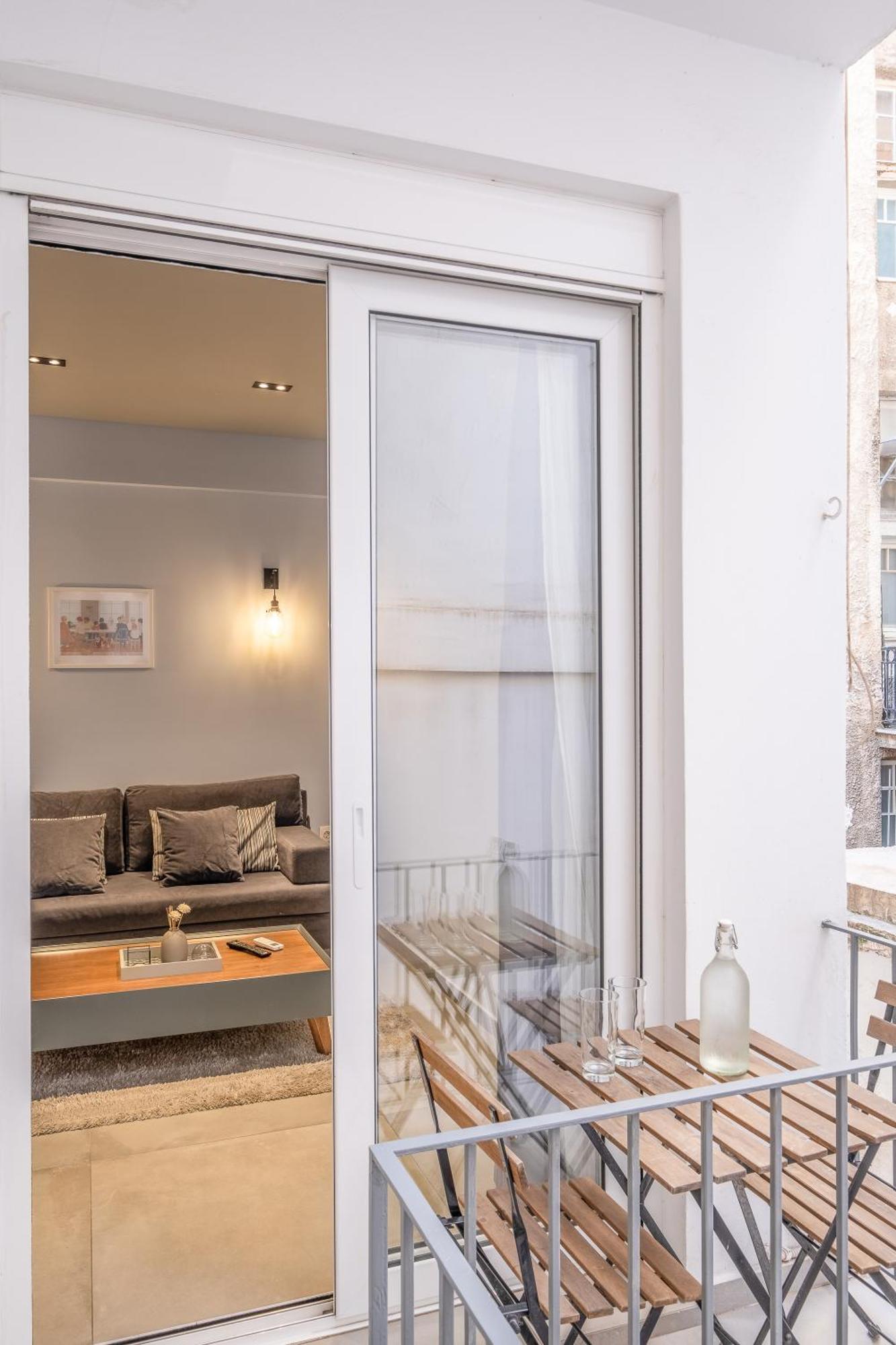Апартаменты Sleek Plaka Retreat - Heart Of Афины Экстерьер фото