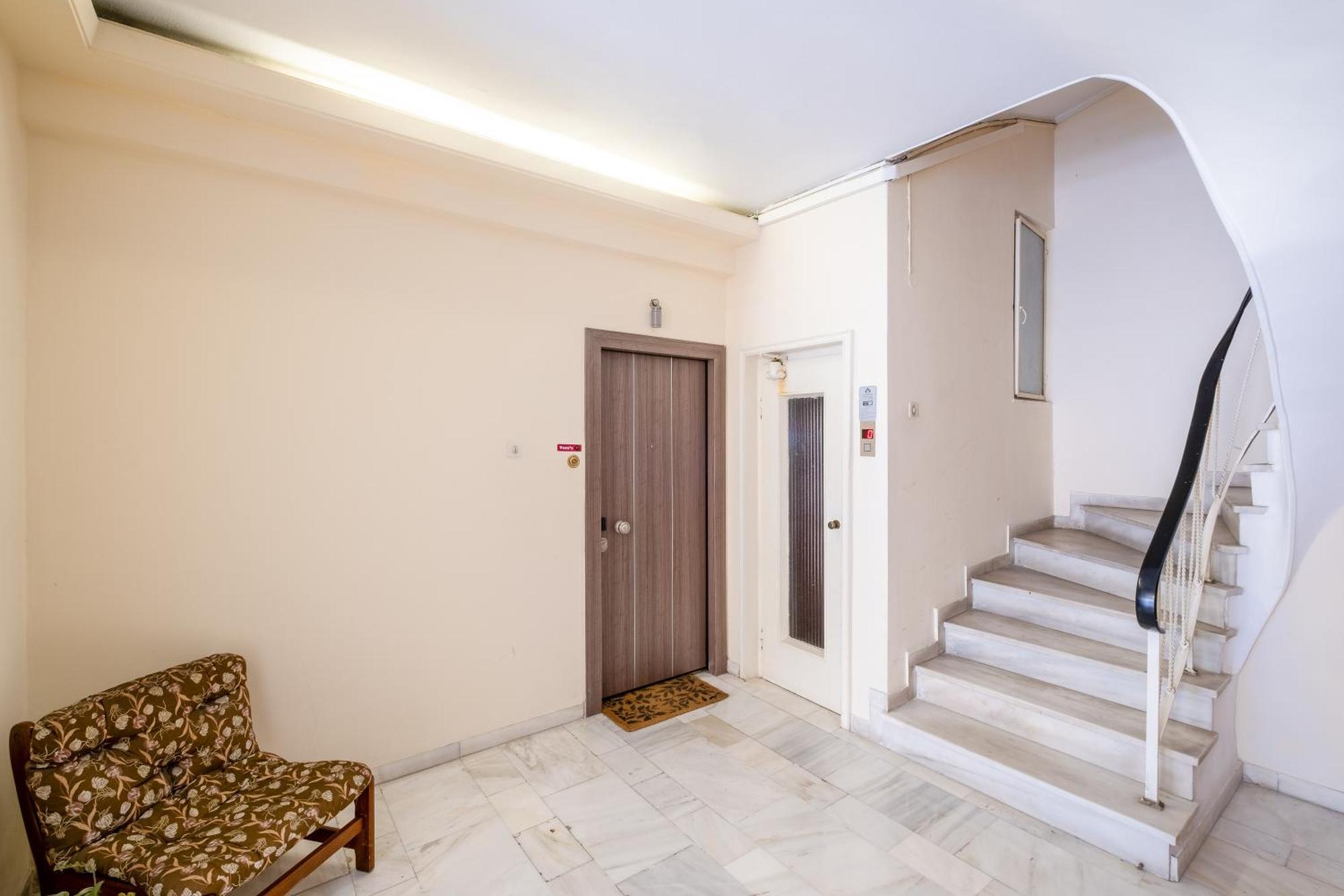 Апартаменты Sleek Plaka Retreat - Heart Of Афины Экстерьер фото